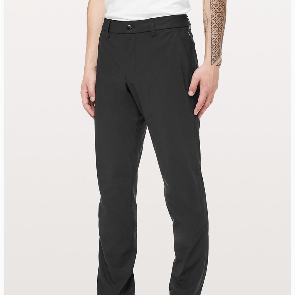 Lululemon men’s commission pant relaxed , 36